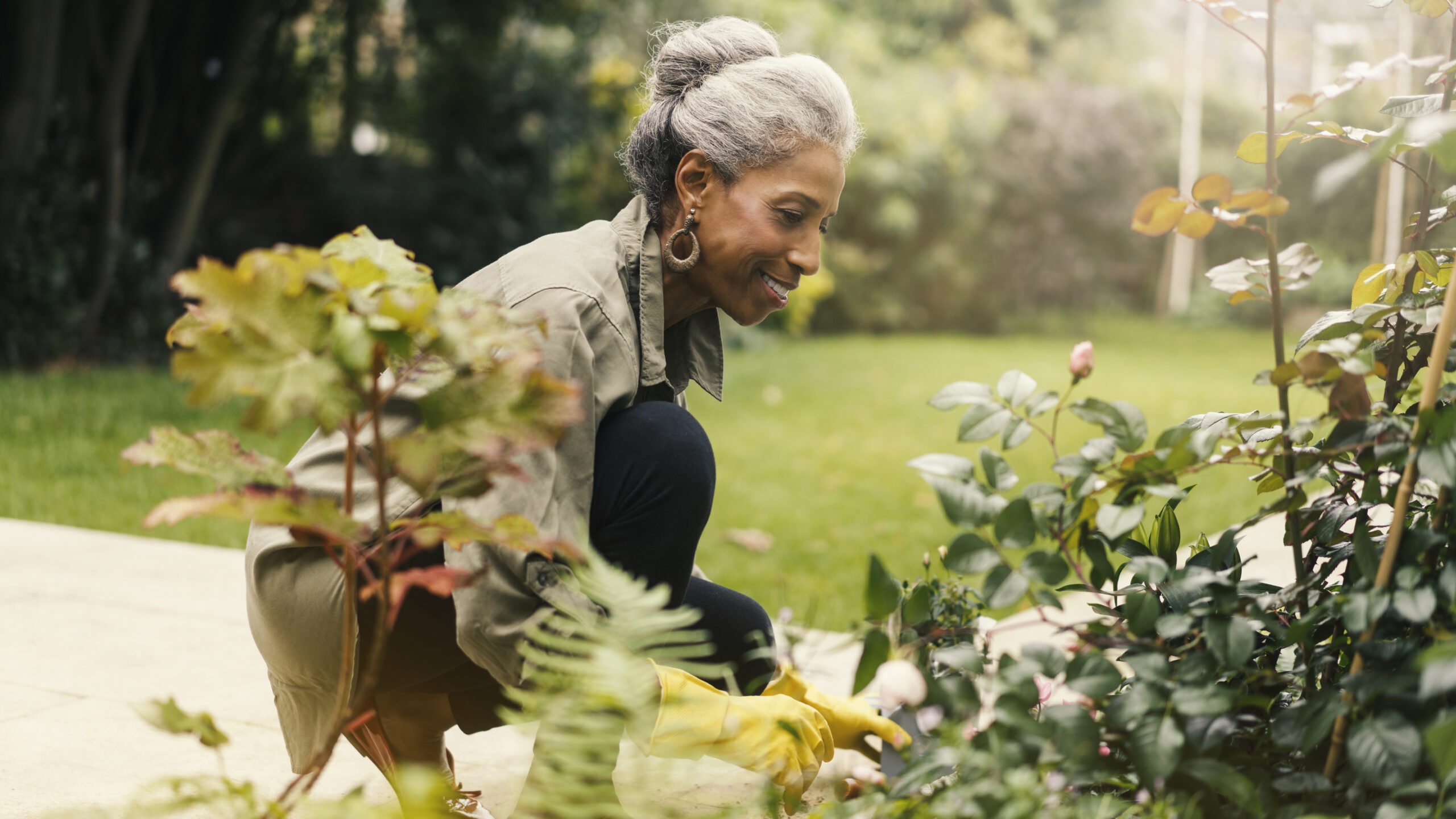 6 Simple Ways to Tap the Healing Power of Gardening