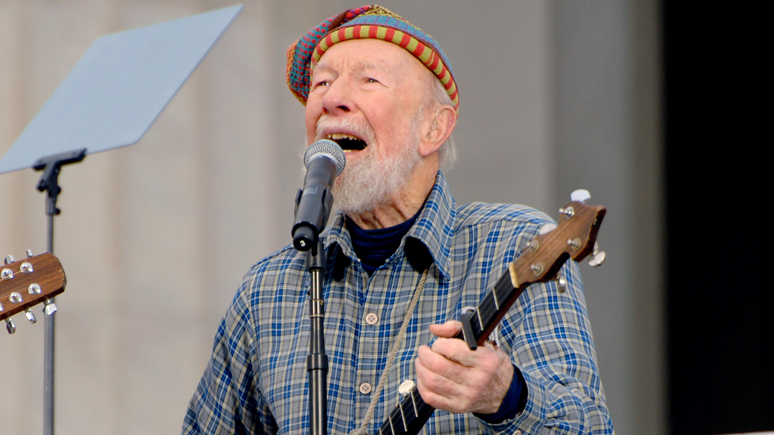 Guideposts Classics: Pete Seeger on Environmental Stewardship
