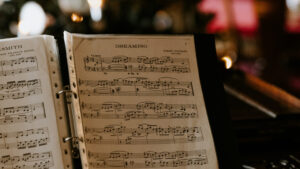 4 Christmas Carols That Prompt Us to Pray